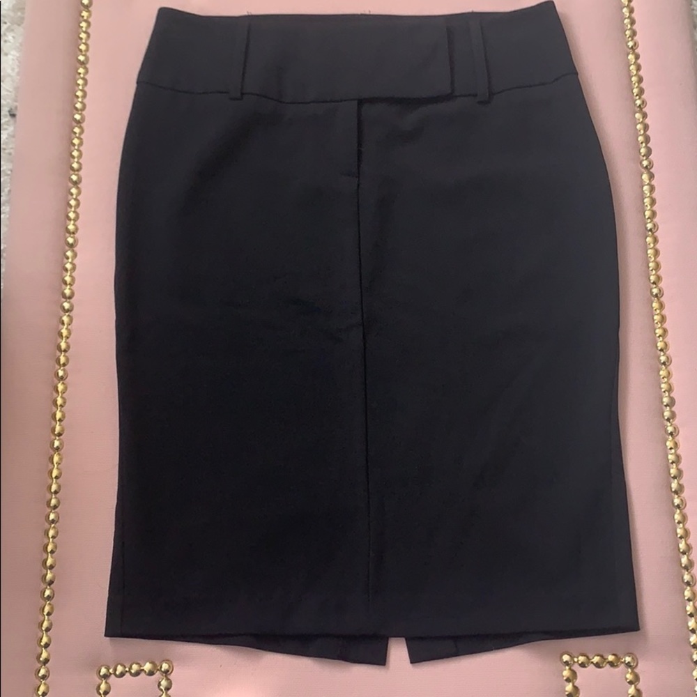 NWT Forever 21 Black Knee Length Pencil Skirt